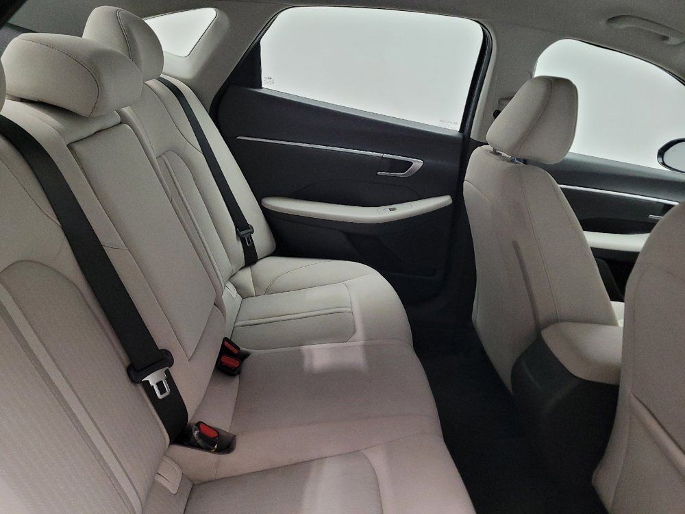 Used 2025 Hyundai Sonata SEL FWD image 19