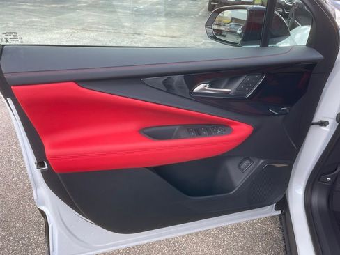 New 2026 Chevrolet Blazer EV SS AWD/4WD image 9