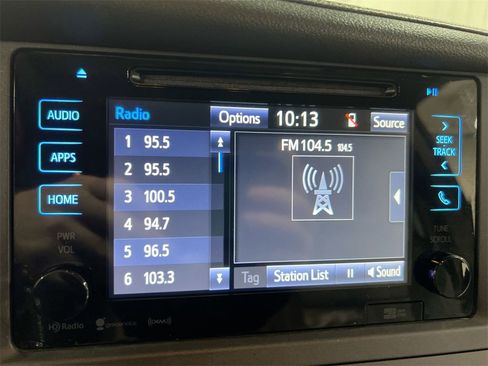 Used 2016 Toyota Sienna XLE image 13