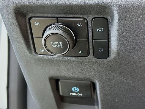 New 2026 Ford Expedition Max Platinum w/ Stealth Appearance Package image 26