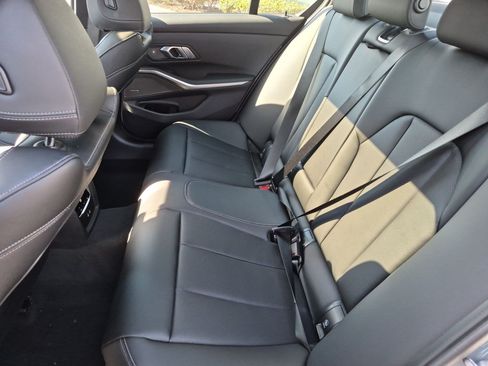 New 2026 BMW 330i Sedan w/ M Sport Package RWD image 31