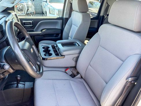 Used 2019 Chevrolet Silverado 1500 W/T w/ WT Convenience Package AWD/4WD image 16