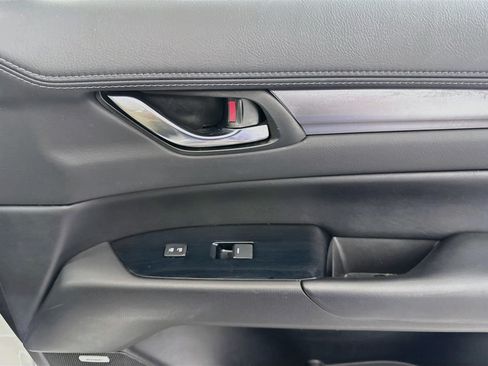 Used 2018 MAZDA CX-5 Touring w/ Preferred Equipment Package FWD image 31