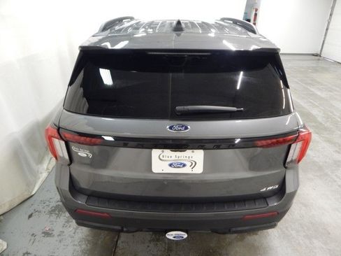 New 2025 Ford Explorer ST-Line w/ Premium Package image 4