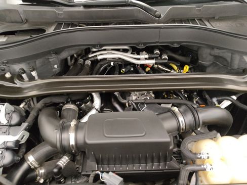 Used 2020 Ford Explorer ST w/ Premium Technology Package image 30