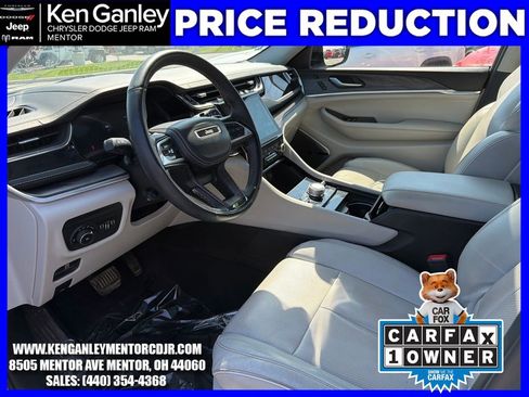 Used 2023 Jeep Grand Cherokee L Overland w/ Advanced Protech Group III AWD/4WD image 17