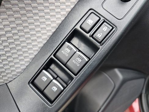 Used 2018 Subaru Forester 2.5i Premium w/ All-Weather Package image 27