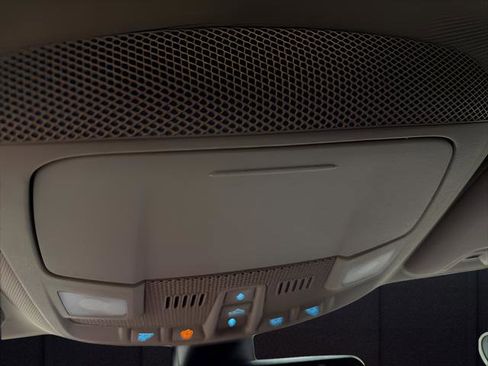 Used 2020 Ford Fusion SE FWD image 24