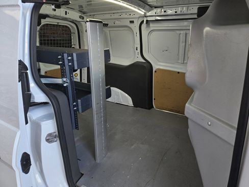 Used 2023 Ford Transit Connect XL image 7