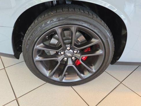 Used 2021 Dodge Challenger R/T Scat Pack w/ Driver Convenience Group RWD image 9