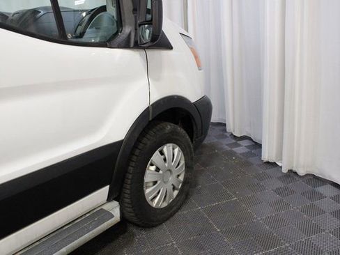 Used 2019 Ford Transit 250 130 Low Roof w/ Exterior Upgrade Package image 21