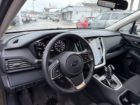 Used 2020 Subaru Outback Premium image 20