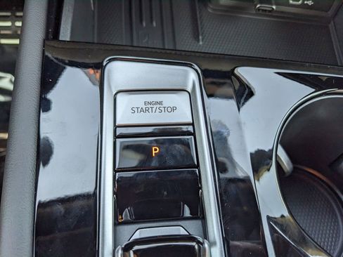 New 2026 Volkswagen Atlas Cross Sport SEL Premium R-Line image 23