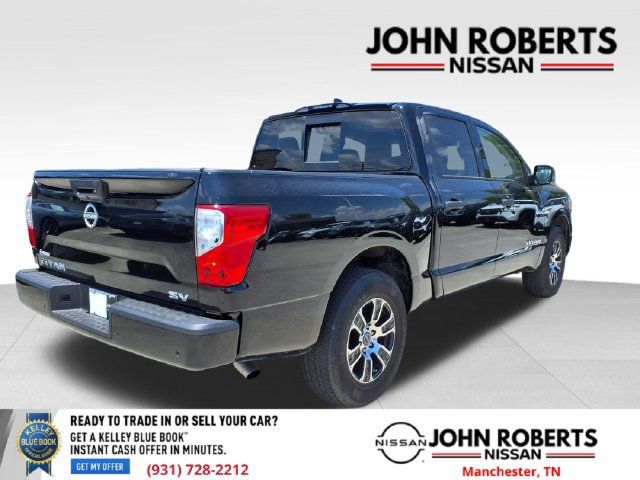 Used 2024 Nissan Titan SV RWD image 17