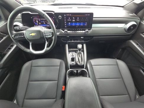 Used 2024 Chevrolet Colorado LT w/ LT Convenience Package III image 25
