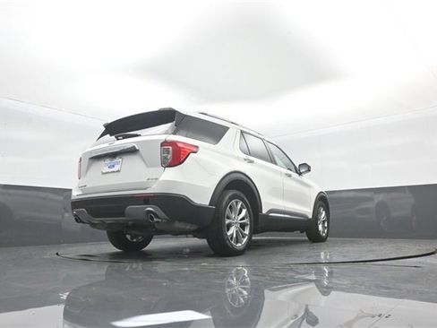 Certified 2023 Ford Explorer Limited w/ Equipment Group 301A image 34
