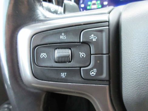 Certified 2022 Chevrolet Silverado 1500 ZR2 w/ Technology Package image 30