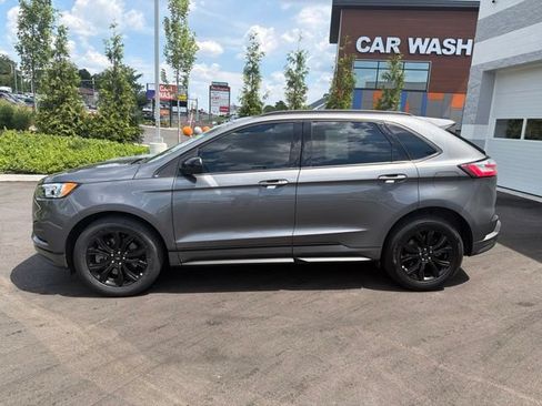 Certified 2024 Ford Edge SE w/ Black Appearance Package AWD/4WD image 3