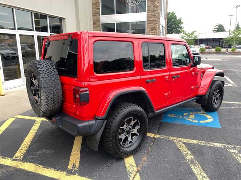 Used 2018 Jeep Wrangler Unlimited Rubicon AWD/4WD image 4