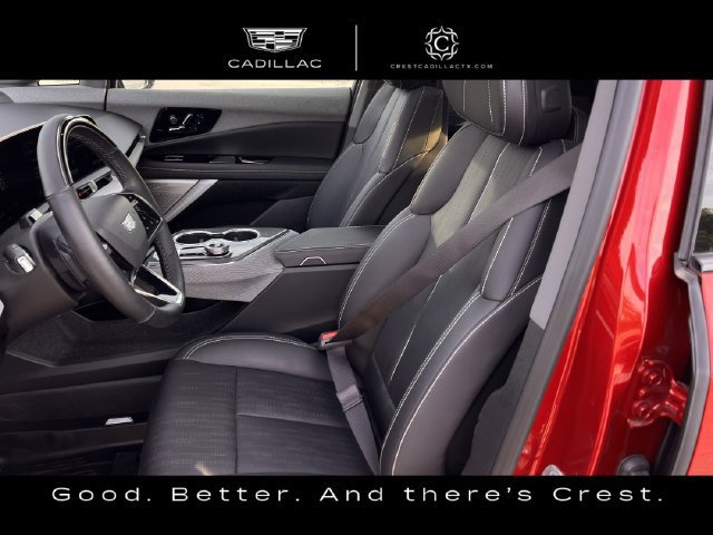 Used 2025 Cadillac Optiq Sport 2 w/ LPO, Floor Liner Package AWD/4WD image 23
