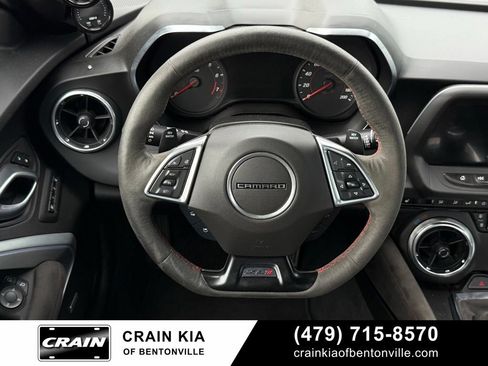 Used 2022 Chevrolet Camaro ZL1 RWD image 13