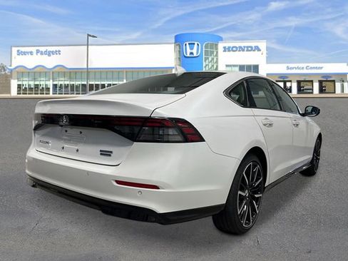 New 2026 Honda Accord Touring image 6