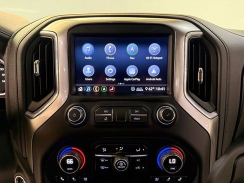 Used 2020 Chevrolet Silverado 1500 LTZ w/ LTZ Premium Package image 23