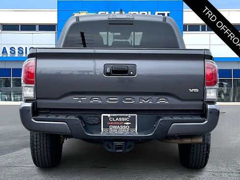 Used 2021 Toyota Tacoma TRD Off-Road image 6