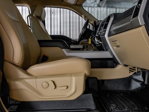 Used 2021 Ford F350 Lariat w/ Lariat Value Package image 32