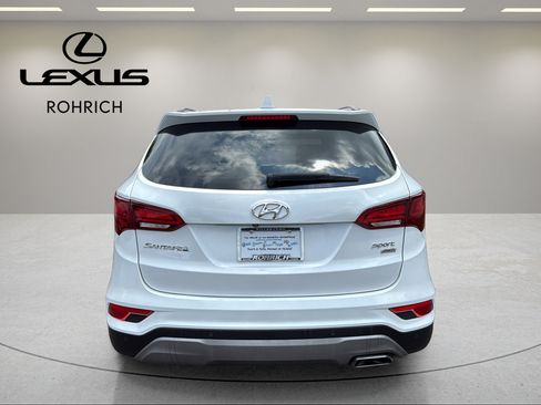 Used 2017 Hyundai Santa Fe Sport w/ 2.4L Tech Package 04 AWD/4WD image 7