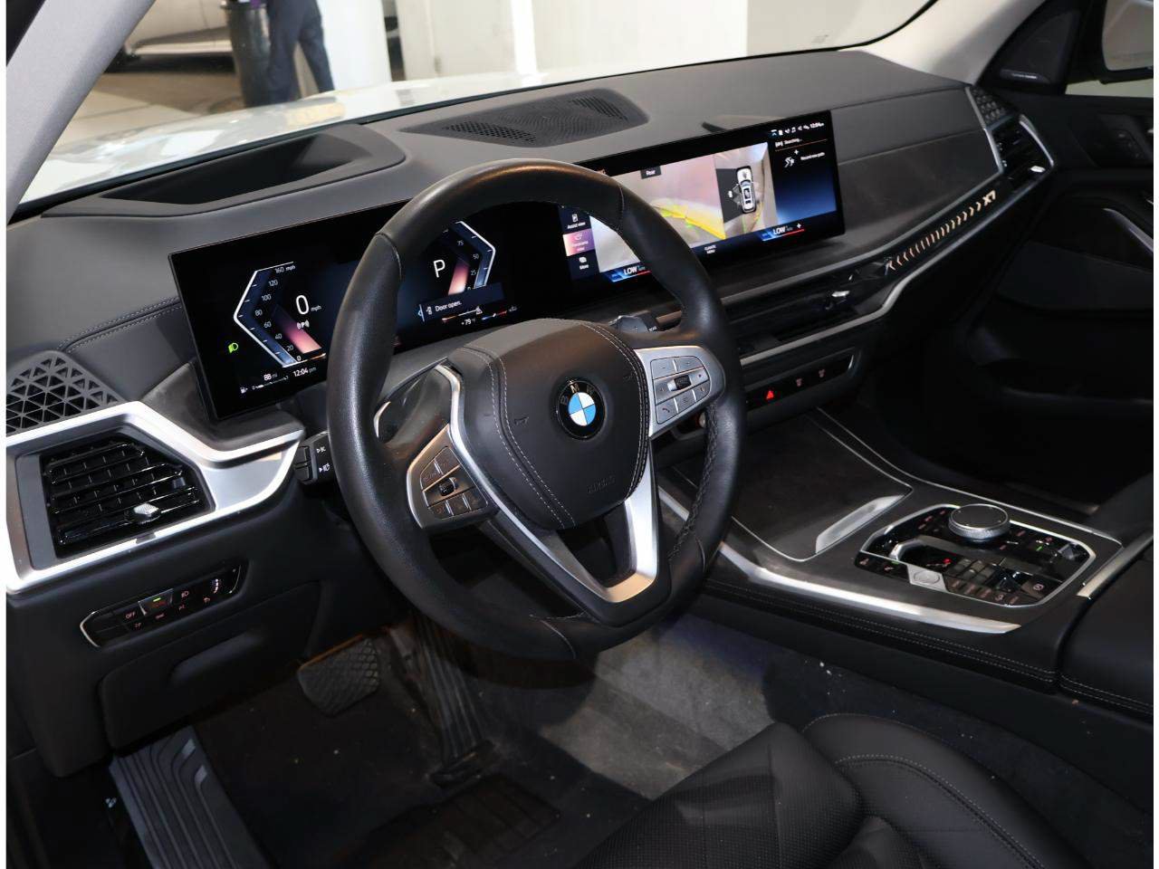 Certified 2023 BMW X7 xDrive40i w/ Premium Package AWD/4WD image 9