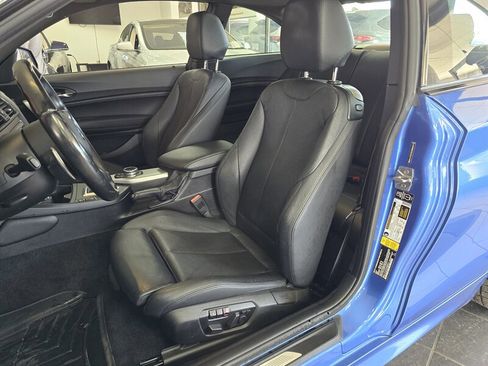 Used 2014 BMW M235i Coupe w/ Premium Package image 9