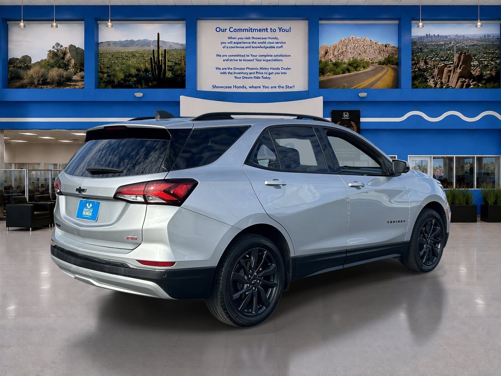 Used 2022 Chevrolet Equinox RS w/ RS Leather Package FWD image 10