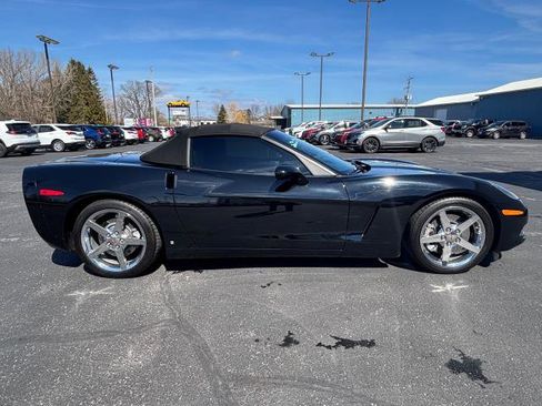 Used 2008 Chevrolet Corvette Convertible w/ Preferred Equipment Group RWD image 5