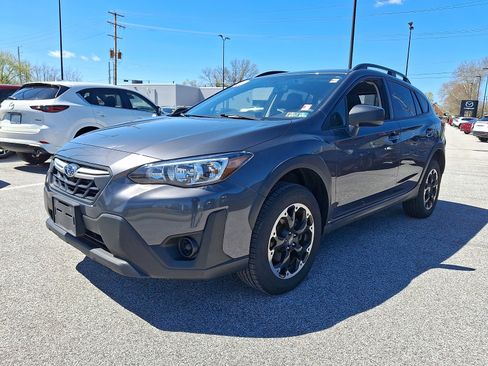 Used 2023 Subaru Crosstrek 2.0i AWD/4WD image 3