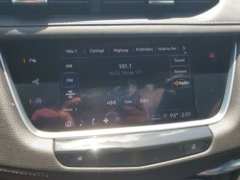 Certified 2022 Cadillac XT5 Sportv w/ Technology Package AWD/4WD image 13