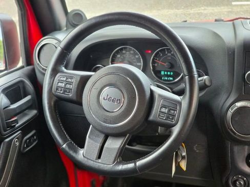 Used 2014 Jeep Wrangler Unlimited Sport w/ Quick Order Package 24S image 26