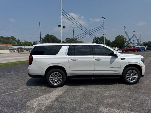 Used 2024 GMC Yukon XL Denali w/ Max Trailering Package image 15