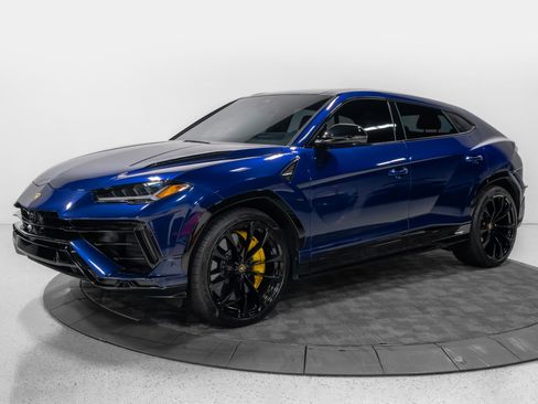 Used 2023 Lamborghini Urus S AWD/4WD image 3