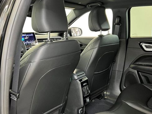 New 2026 Jeep Compass Latitude image 21