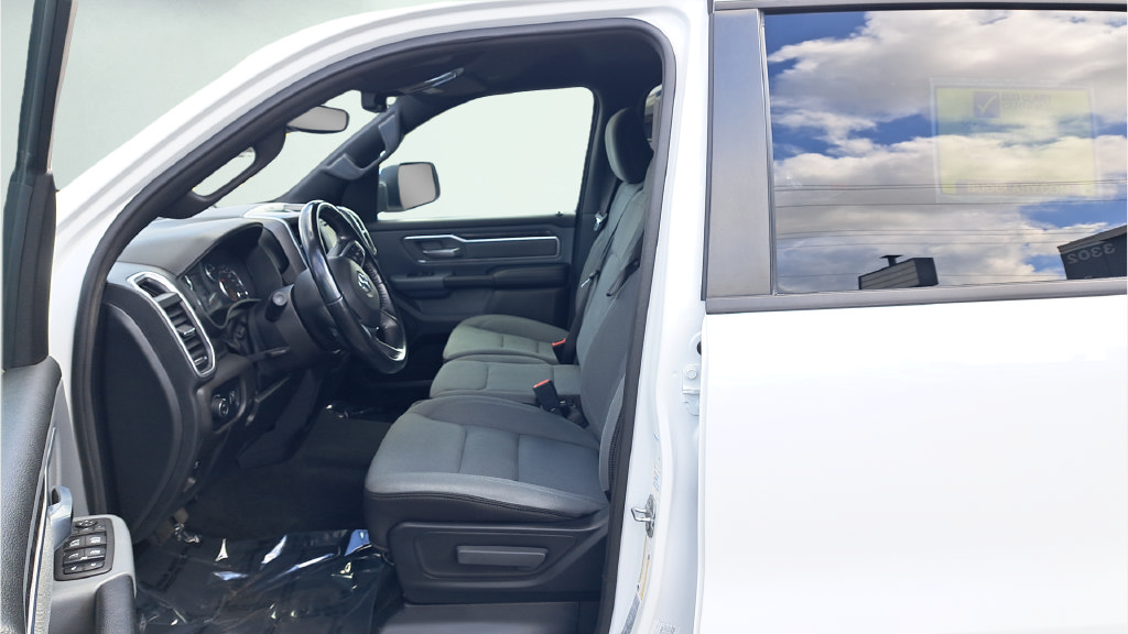 Used 2022 RAM 1500 Big Horn AWD/4WD image 10