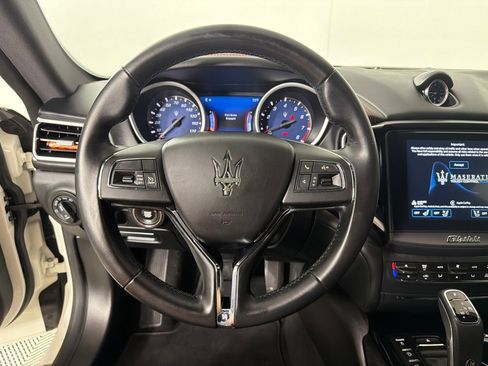 Used 2019 Maserati Ghibli RWD image 15