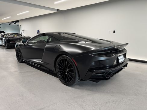 Used 2023 McLaren GT RWD image 3