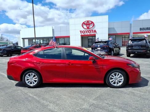 Certified 2025 Toyota Camry LE image 2