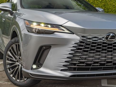 New 2026 Lexus RX 450h Luxury image 4