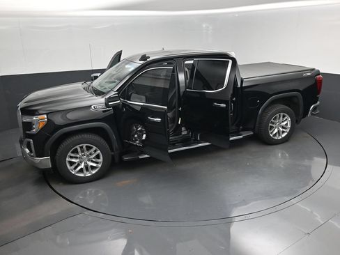 Used 2021 GMC Sierra 1500 SLT w/ SLT Convenience Package AWD/4WD image 20
