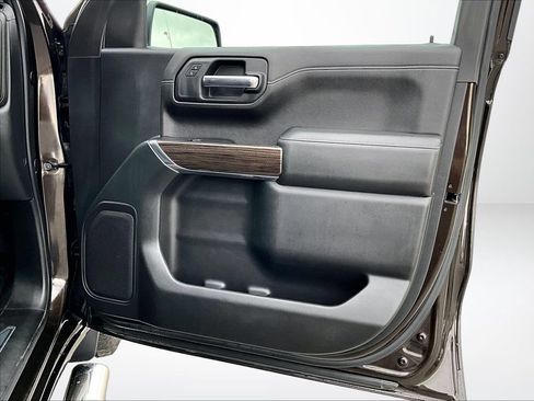 Used 2019 Chevrolet Silverado 1500 LT w/ All-Star Edition AWD/4WD image 26