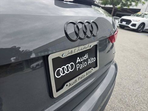 Used 2023 Audi Q3 2.0T Premium w/ Convenience Package AWD/4WD image 13