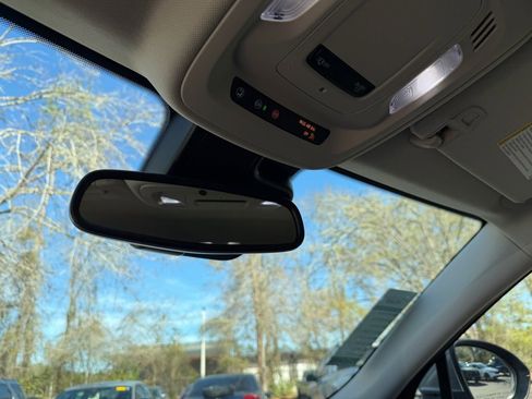 Used 2023 Buick Envision Preferred image 27