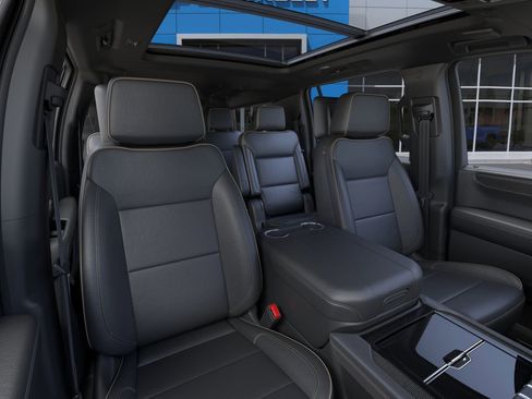 New 2026 GMC Yukon XL Elevation w/ Elevation Premium Package image 17